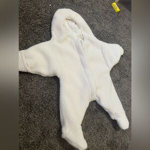 Old navy baby winter 6 - 9 months